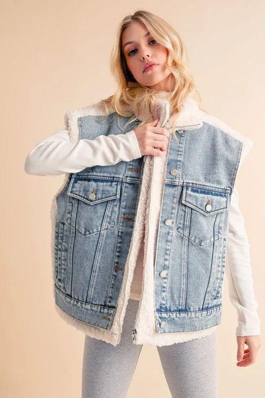 Aemi & Co. Delli Vest