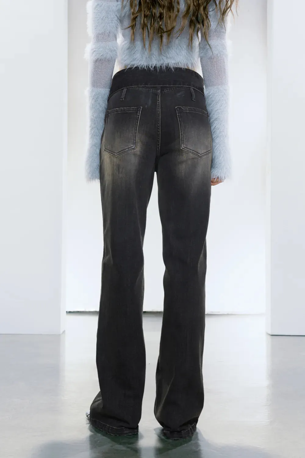 Classic Belted Jeans