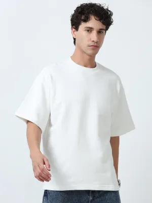 Elowen - Oversize Round neck T Shirt  - Off white