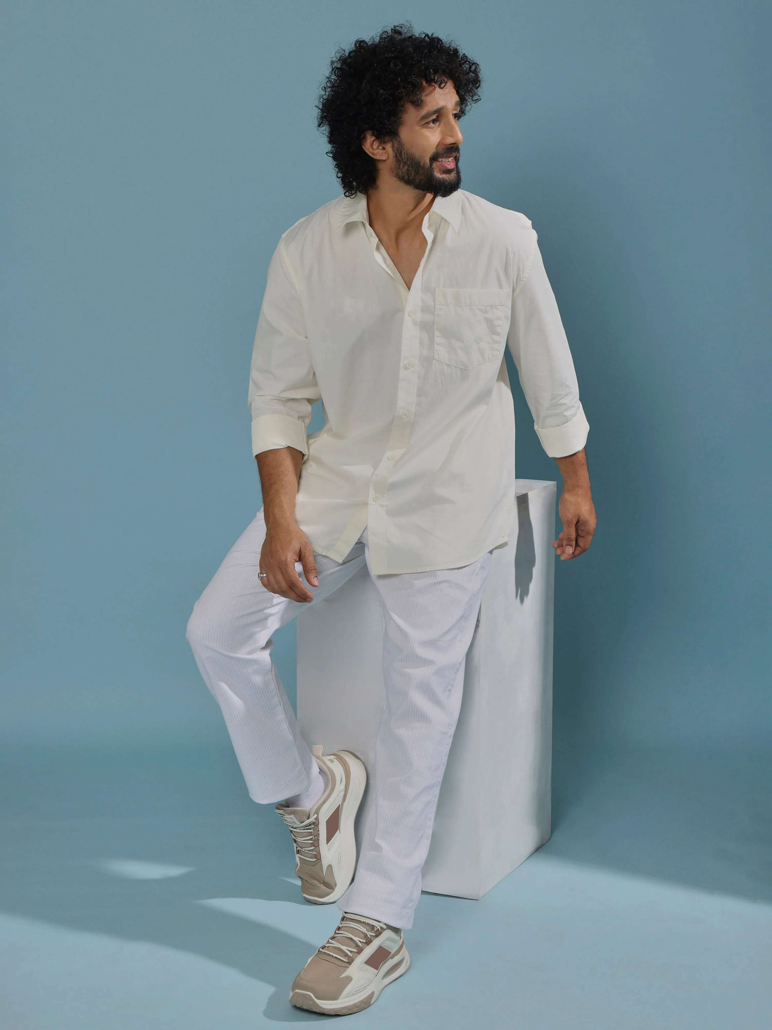 Eluded - Regular Fit Full Sleeve Poplin Shirt - Off White