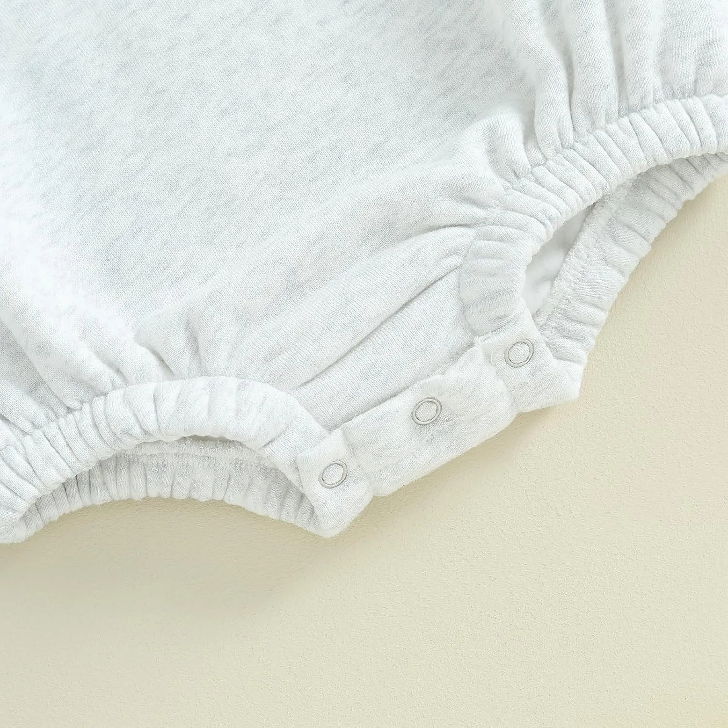 Gueuusu Newborn Warm Sweatshirt Romper Baby Boy Girl Solid Crewneck Long Sleeve Fleece Sweater Bodysuit Thick Winter Clothes