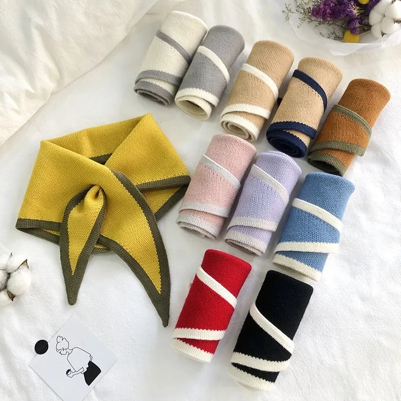 New Simple Lazy Cross Perforated Small Scarf Women's Autumn And Winter Outer Wear Fashion Triangle Scarf Warm Scarf Small Scarf