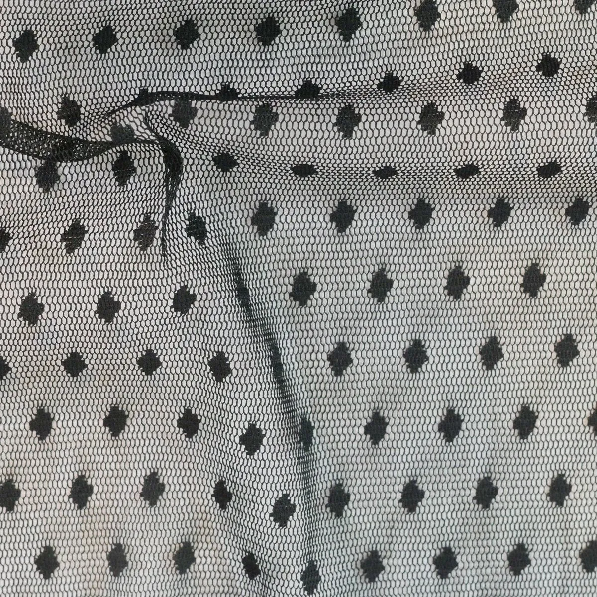 Plumetis mesh - Black