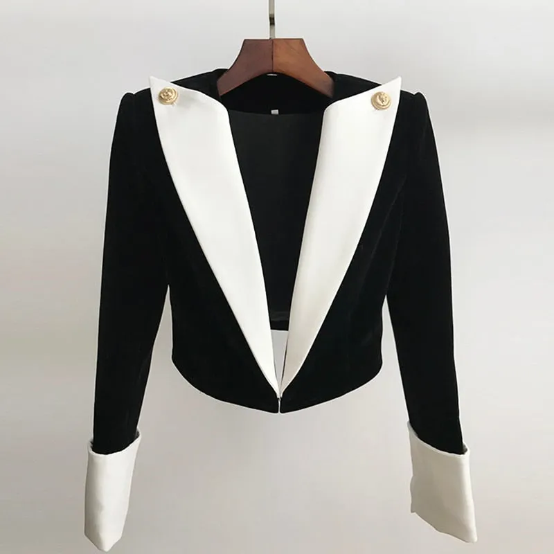 Timeless Notched Blazer