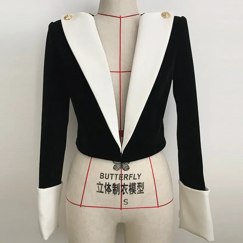 Timeless Notched Blazer