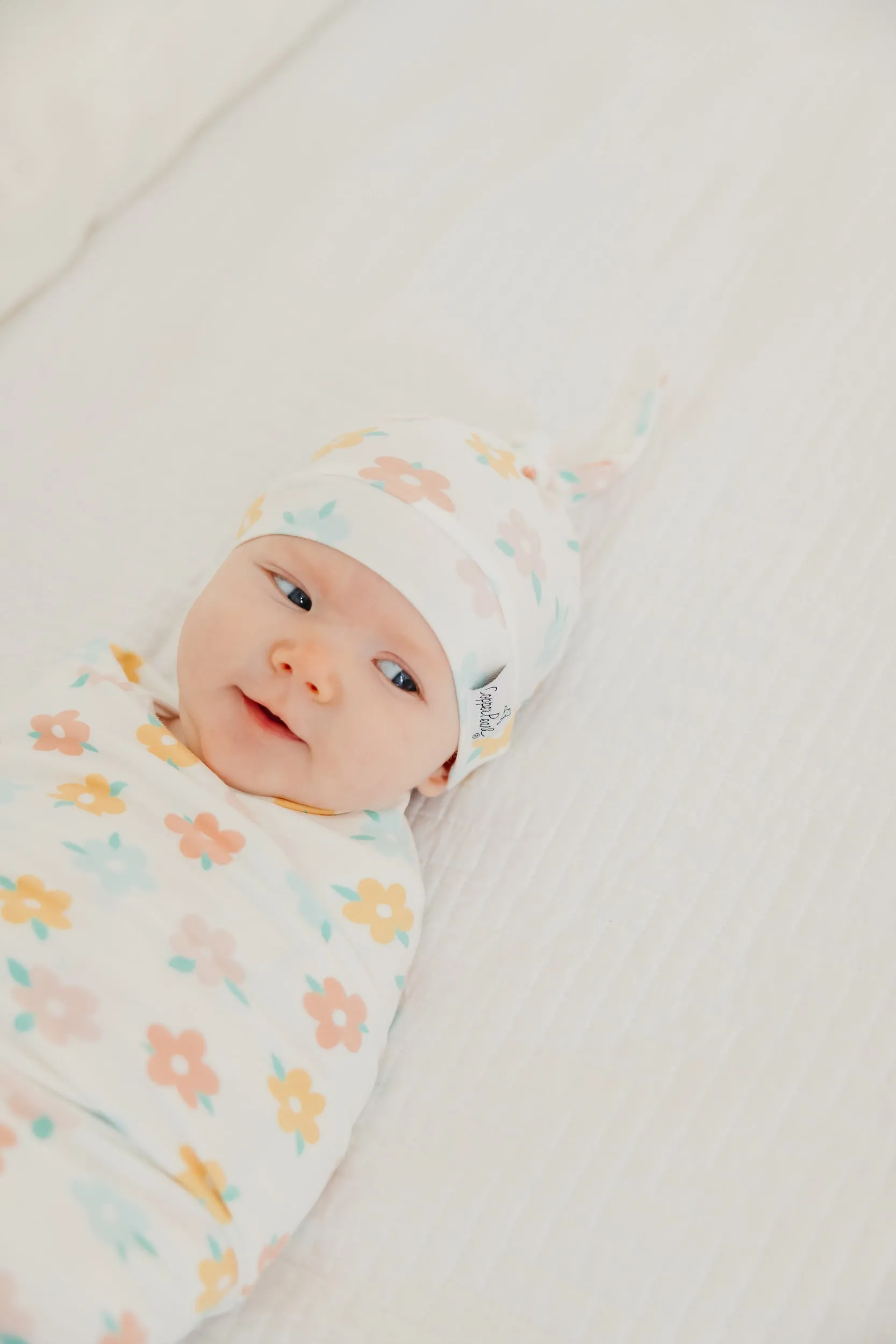 Top Knot Hat - Daisy