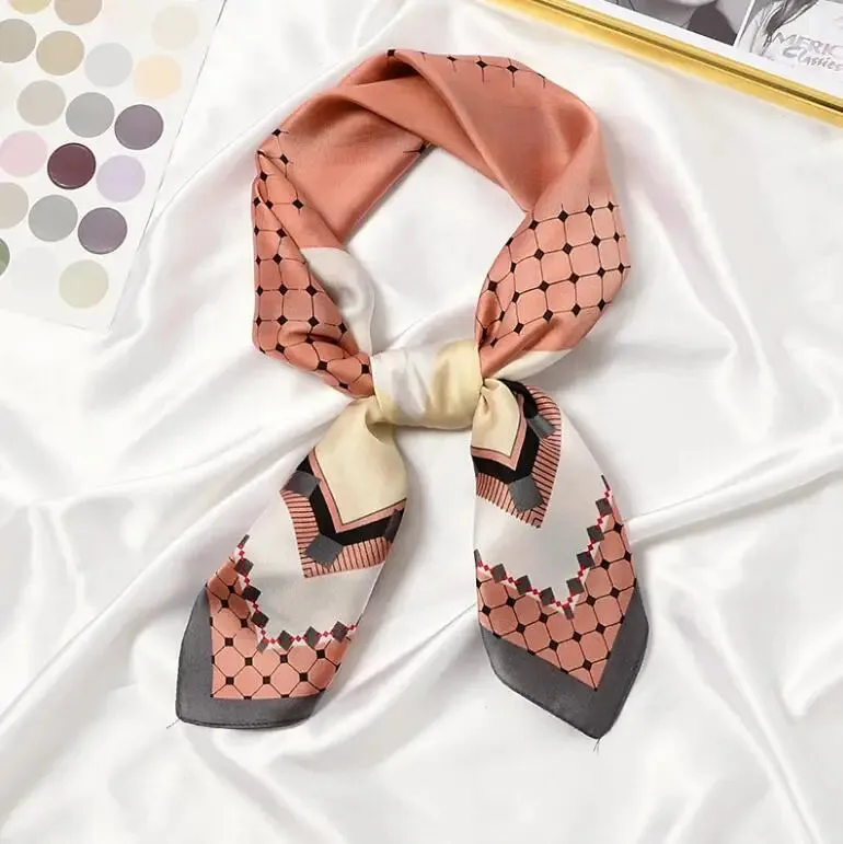 Women Elegant Geometry Print Square Scarf