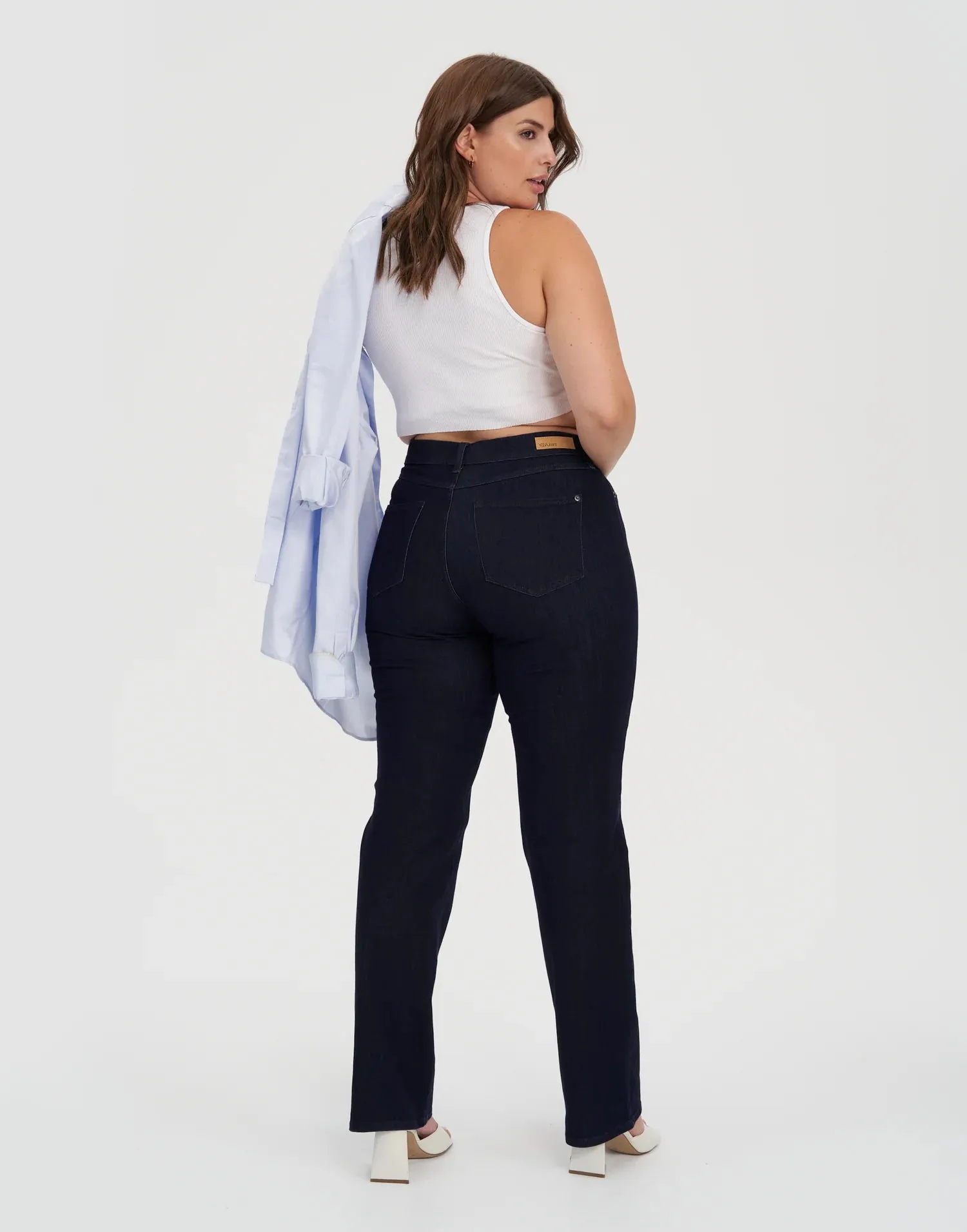 Yoga Jeans - Chloe Classic Rise Straight Jean in Prague